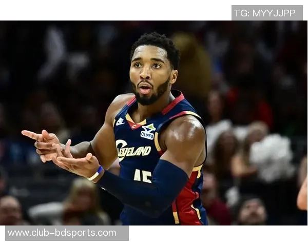 米切尔状态低迷12投仅3中却凭借高正负值助球队获胜