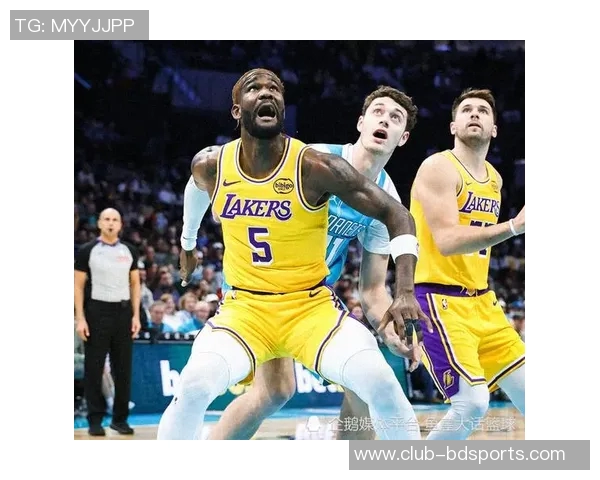 克尼佩尔火力全开砍下29分埃奇库姆与杰明联手助力球队胜利